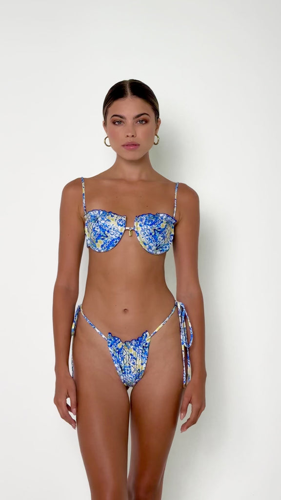 underwired balconette bikini top